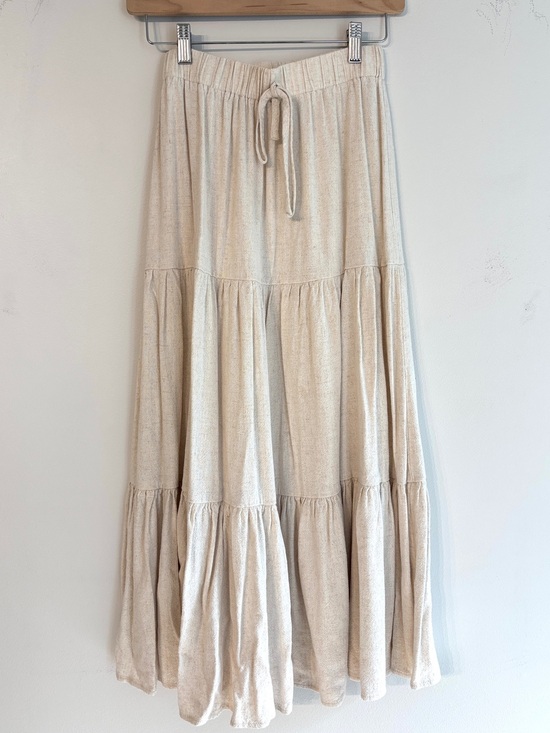 Dresses & Skirts - Women’s Cream Tiered Maxi Skirt
